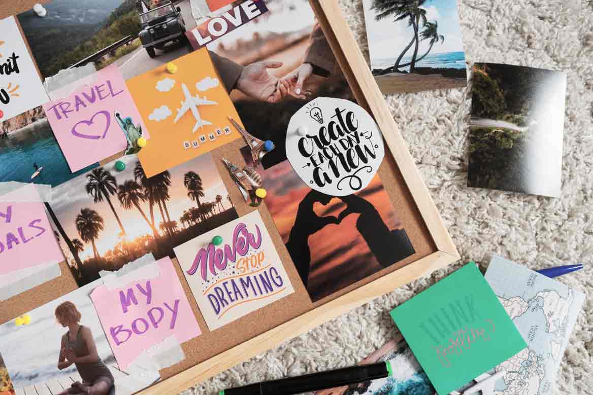 How to create a vision board header image